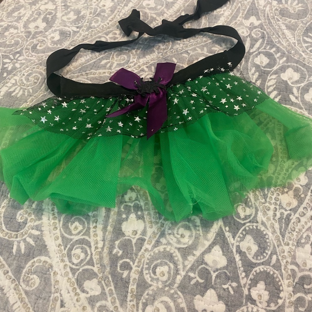 Small dog tutu. Halloween costume.